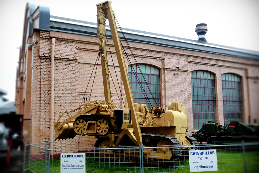 Technik Museum Speyer CAT Raupe