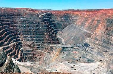 Gold mine quarry in Saudi Arabia